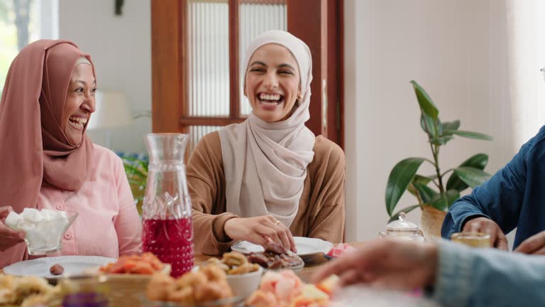 أهم الأطعمة الصحية التي يجب أن تتواجد على طاولة العيد